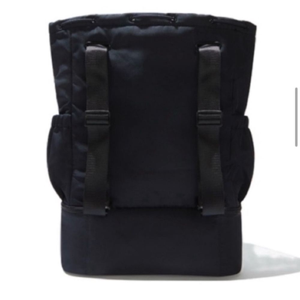 Beyond Yoga | Black backpack sport bag - Picture 3 of 16